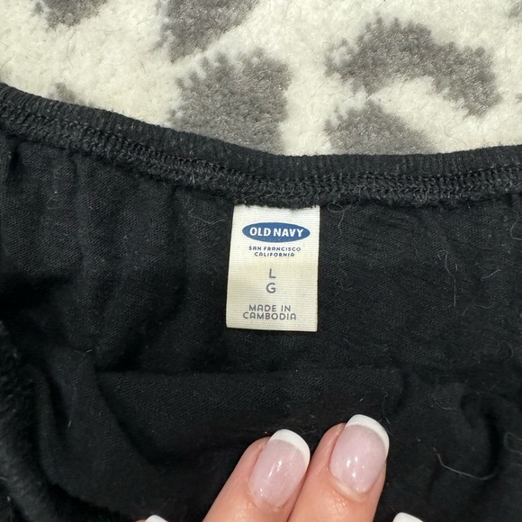 Women’s Old Navy - off the shoulder blouse - black - size LG - Picture 4 of 4